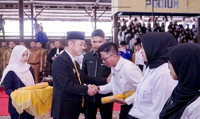 Serahkan 766 SK PPPK Formasi Tahun 2023, Bupati Ajak Bersama Sukseskan Pemilukada